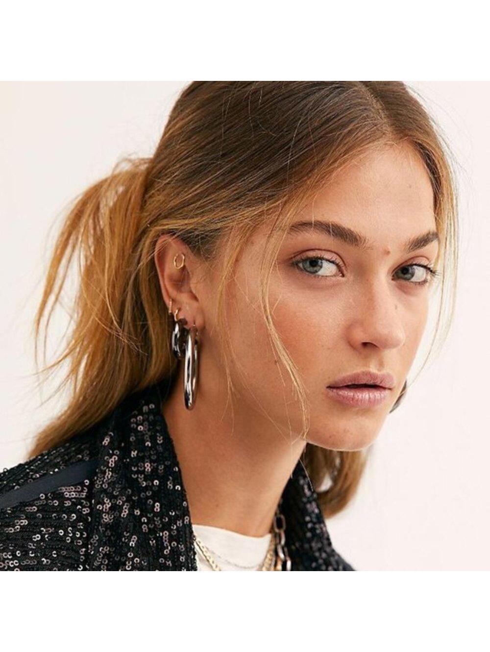 Free People Classic Tube Hoop Earring Set Silver Combo - Picture 7 of 7